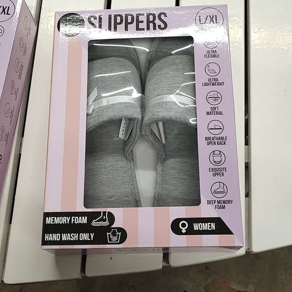 Slippers L/XL  - Picture 3 of 3